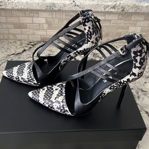 L.A.M.B pumps